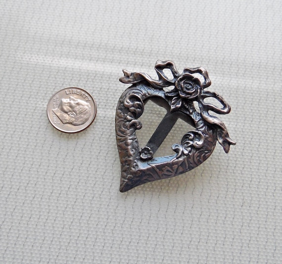 Silvertone Picture Frame Brooch 90s Rose and Ribb… - image 3