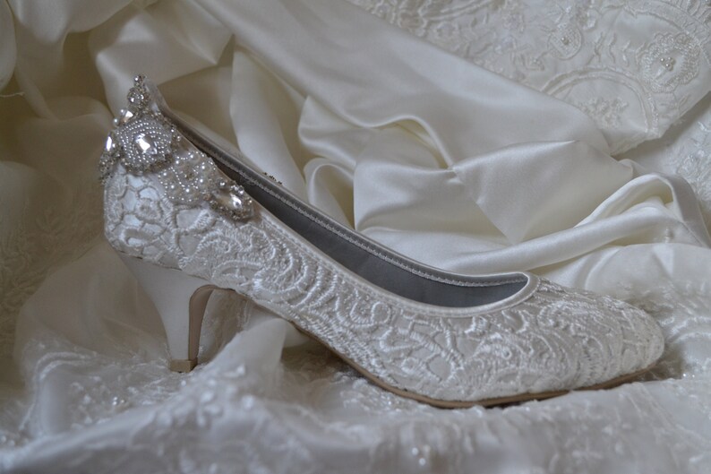 lace bridal shoes uk