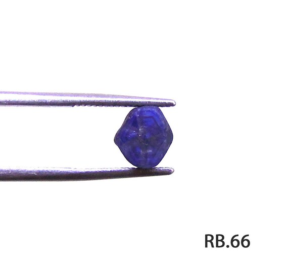 real African sapphire AUG.63,AUG.64,AUG.65 Rough sapphire Milky Blue Raw sapphire Natural Royal Blue