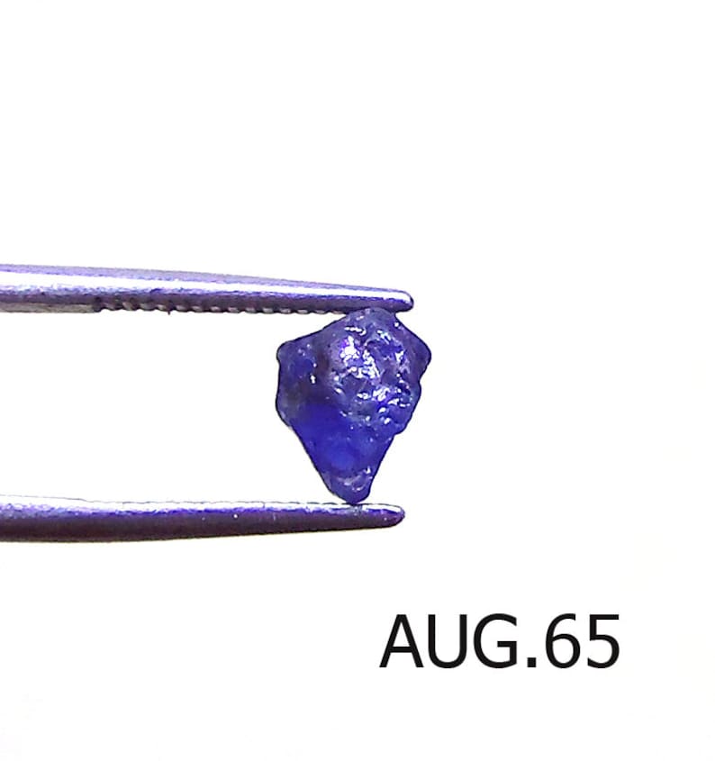 real African sapphire AUG.63,AUG.64,AUG.65 Rough sapphire Milky Blue Raw sapphire Natural Royal Blue