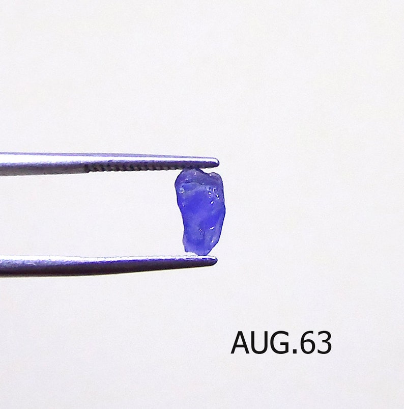 real African sapphire AUG.63,AUG.64,AUG.65 Rough sapphire Milky Blue Raw sapphire Natural Royal Blue