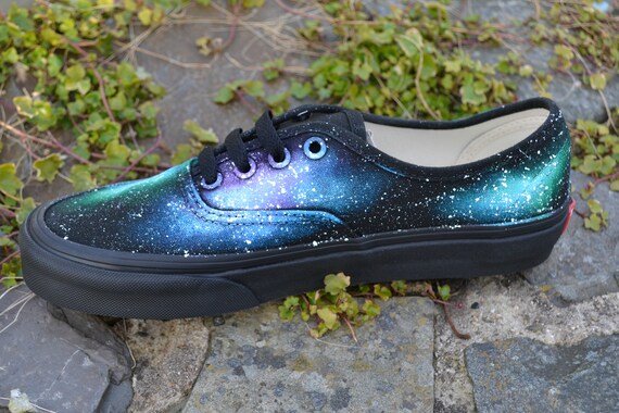 Galaxy Vans, Custom Sneakers, Galaxy Vans Schuhe, Nebula Vans, Astronomy Gift, Custom Vans Schuhe, Türkis Galaxy, Space Gift Galaxy Vans, Custom Sneakers, Galaxy Vans Schuhe, Nebula Vans, Astronomy Gift, Custom Vans Schuhe, Türkis Galaxy, Space Gift