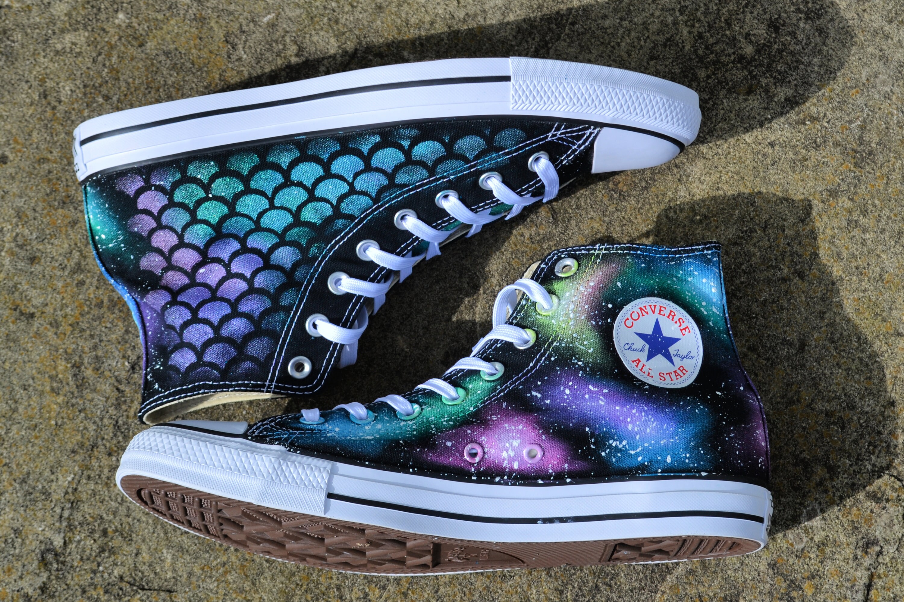Las Converse Me Hacen Daño En Los Dedos Mermaid Galaxy Converse Custom Painted Shoes Mermaid Scaled - Etsy México