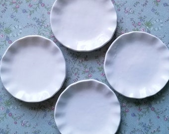 18" Doll Plates white with fluted edge *** for two dolls 1:3 Scale