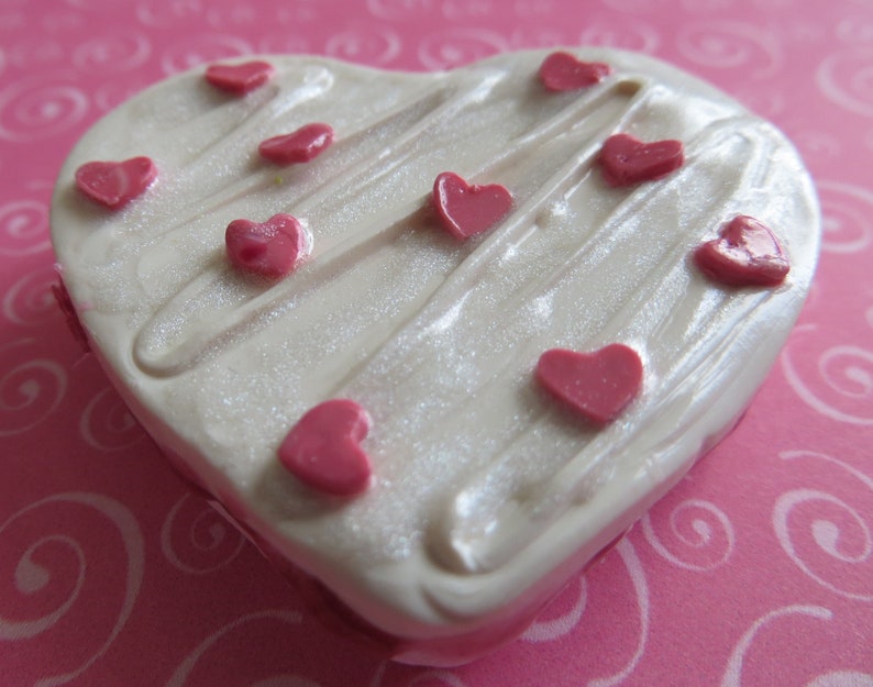 18 Doll's Heart cakes single-serve 1:3 Scale Choose from four different designs image 9