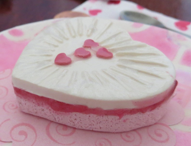 18 Doll's Heart cakes single-serve 1:3 Scale Choose from four different designs image 5