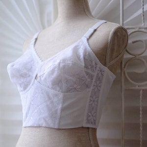 Vintage Rare Berlei 60's Long Line Bullet Bra White Panelled Crop Corset Soft Spiral Stitched Cups Bralette Lace Bombshell Pin Up Bustier image 9