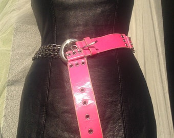 Vintage Hot Juicy Pink 90s Belt Funky High Polish Silver Solid Metal Chain Wide Waist Hips Buckle Glamour Belt Sweet Goth Festival Disco