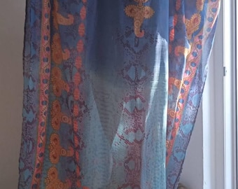 Vestido caftán vintage largo con cuentas: vestido bohemio para estar en casa o para salir a festivales.