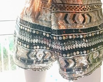 Vintage 00s Glitter Shorts Sequins Beaded High Waist Size Small Black Silver Gold Sparkly Glossy Short Pants Glamour Sparkle Disco Summer