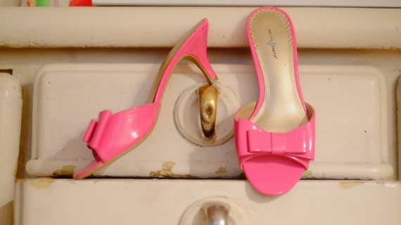 Vintage Springolators Slip On Juicy Barbie Pink Ki