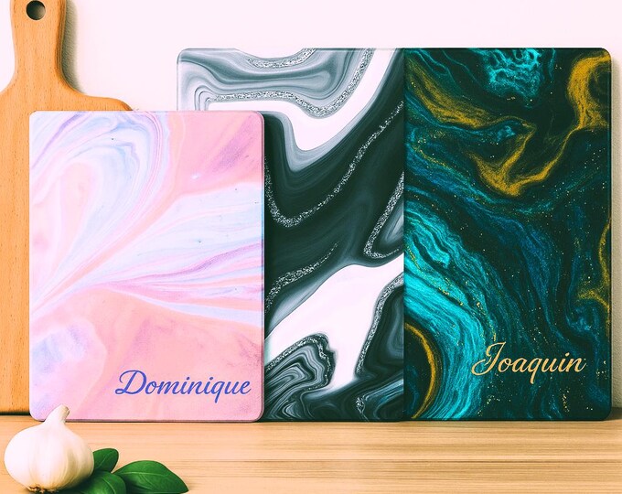 Personalized Marbled Glass Cutting Board: Unique Kitchen Decor