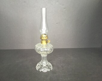 Small P&A MFG CO Oil Lamp