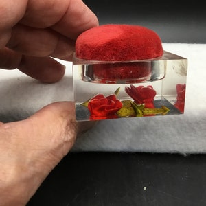 Lucite Pincushion - Rose Design - 1960&#39;s