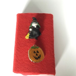 Vintage Pins - Halloween