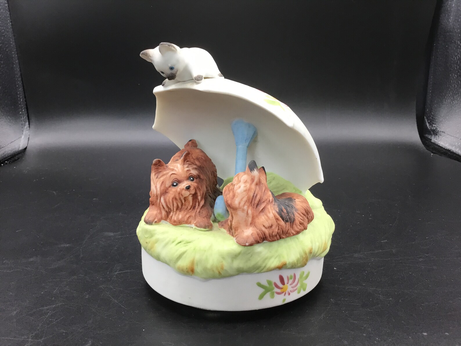 Mann Music Box Cats and Dogs Japan 1982 Etsy