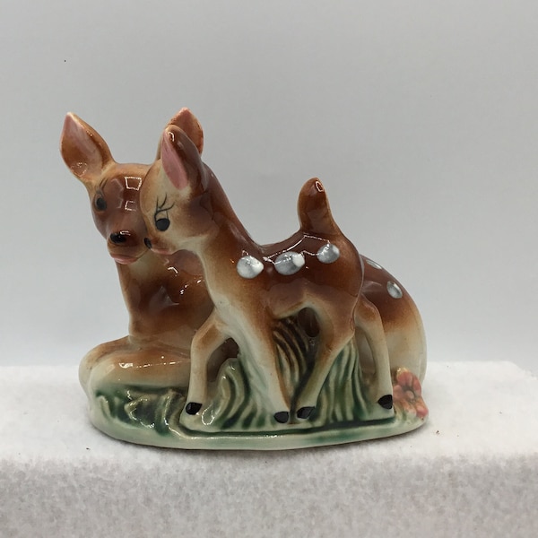 Vintage Doe and Fawn Figurine