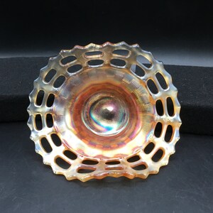 Marigold Basketweave with Lattice Edge Carnival Bowl