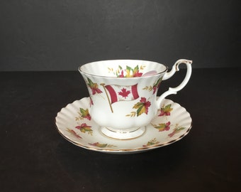 Royal Albert Canada Teacup “From Sea to Sea”