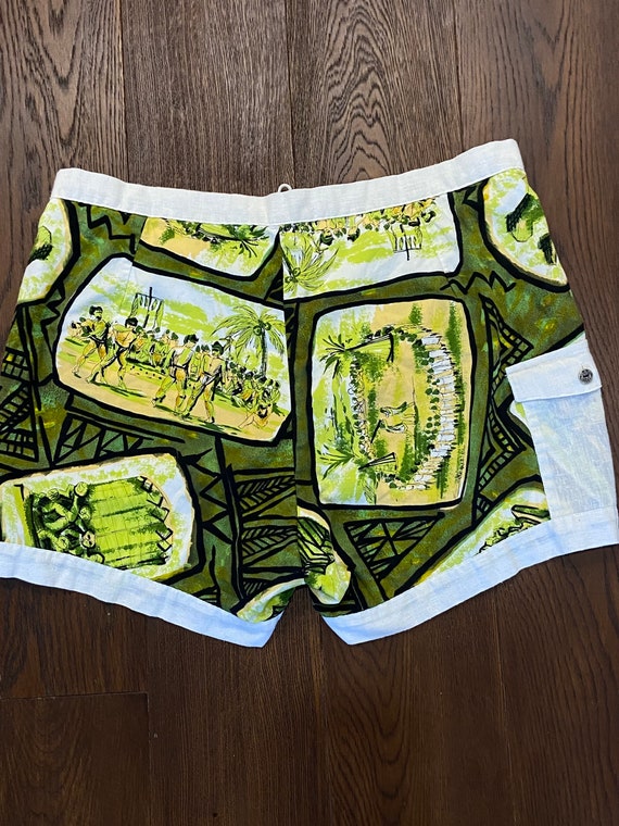 Vintage Hawaiian Swim Trunks 1960’s Hawaiian Holida… Gem