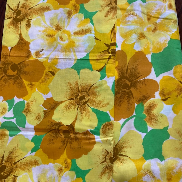 1A. Vintage Floral Flat Sheet - Vintage Queen Sheet - Wabasso Orange Yellow Flower Sheets