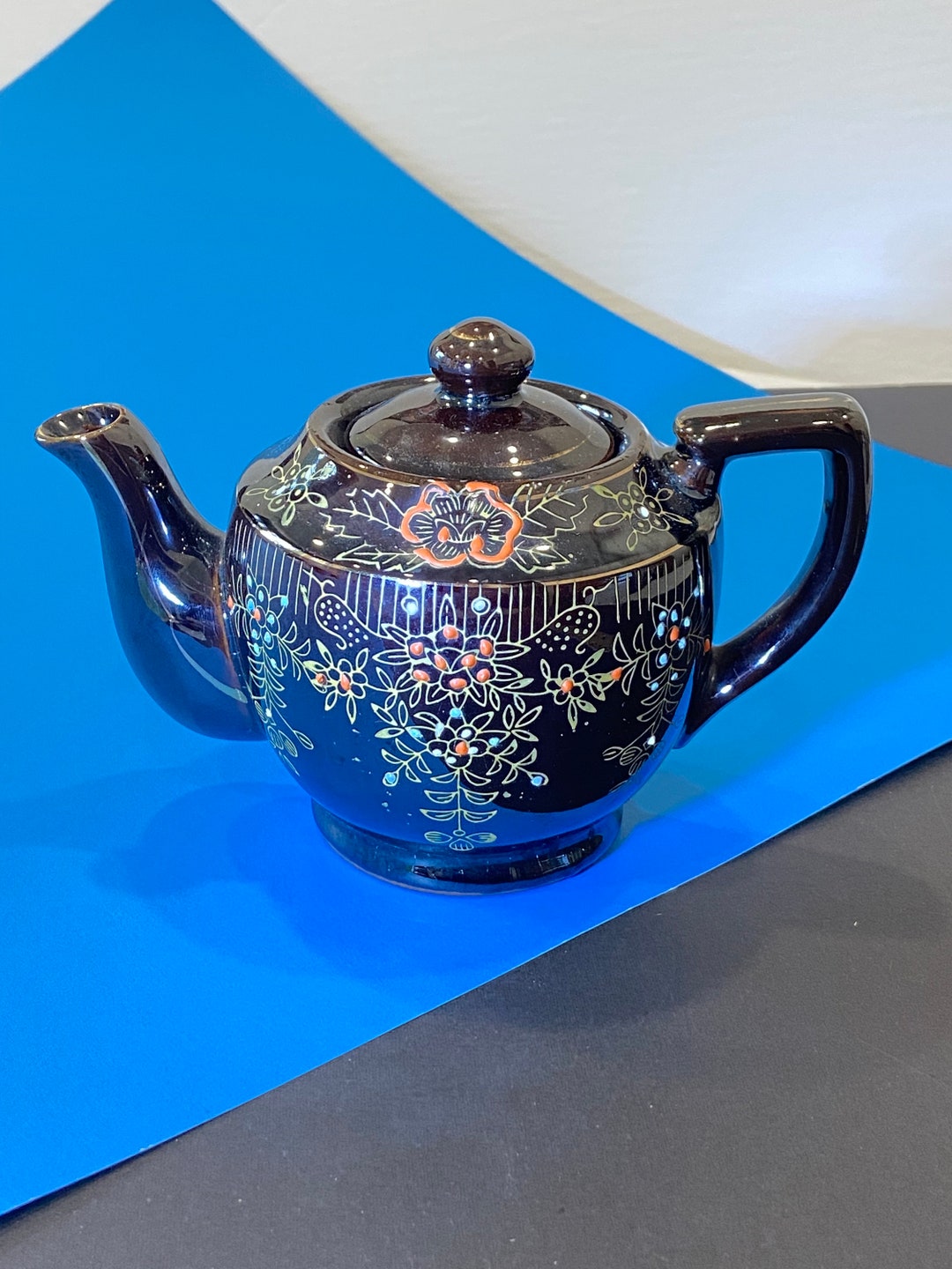 Vintage Japan Hand Painted Teapot Brown Betty Painted Small Teapot Etsy