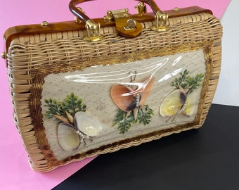 Vintage Rattan Handbag With Shells - Lucite Handle Bag - Atlas Hollywood Vintage Purse