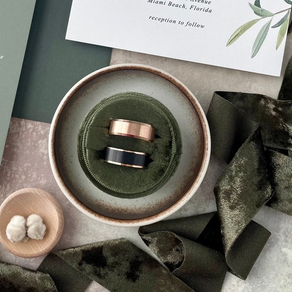 Olive Green Ring Box, Olive Circle Ring Box, Olive Green Velvet Ring Box, Olive Wedding Ring Box, Sage Green Ring Box, Moss Green Ring Box