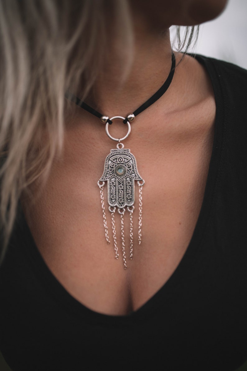 Luck O Ring Choker Black Faux Suede Necklace Happiness Fortune Silver Hamsa Pendant With Round Moonstone Or Labradorite And Chains Chokers Jewelry Usacarimportcenter Com Luck O Ring Choker Black Faux Suede Necklace Happiness Fortune Silver Hamsa Pendant With Round Moonstone Or Labradorite And Chains Chokers Jewelry Usacarimportcenter Com