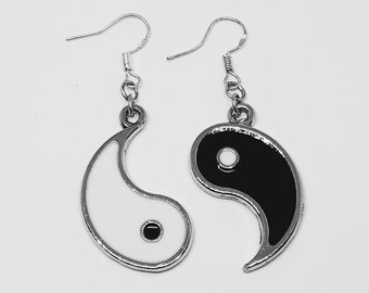 Yin and Yang Earrings Set - Yinyang Buddhism Balance Symbol - Mismatch Unusual Jewelry - 925 Silver Ear Wire or Leverback