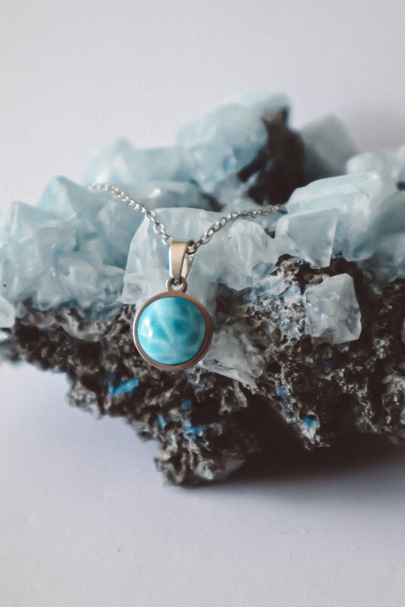 Blue Larimar Stone Minimalist Necklace Silver, ocean inspired style, crystal choker, gemstone gift for mom, handmade unique larimar pendant