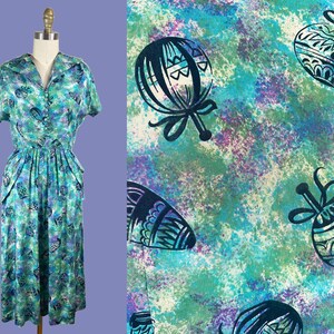 Vintage 1940s Blue Green Dress - Novelty Print Drop Purple Watercolor Covered Button Waist: 26.5&quot;
