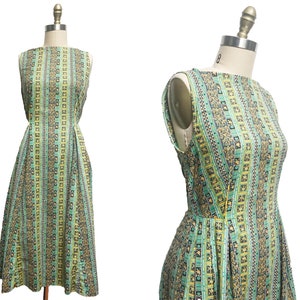 vintage 1950s Novelty Print Cotton Dress - Green Yellow geometric Pattern Waist-32&quot;