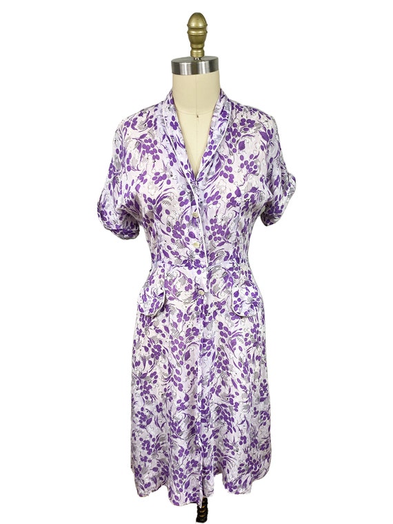 Vintage 1940s Lavender Purple Cold Rayon Dress - … - image 2