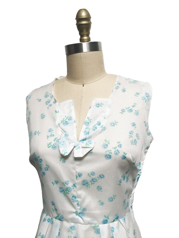 1950s Blue Rose White Polka Dot Sheer Floral Dres… - image 3
