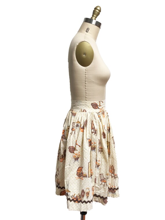 Vintage 1950s Novelty Print Skirt - Sewing Folk  … - image 3