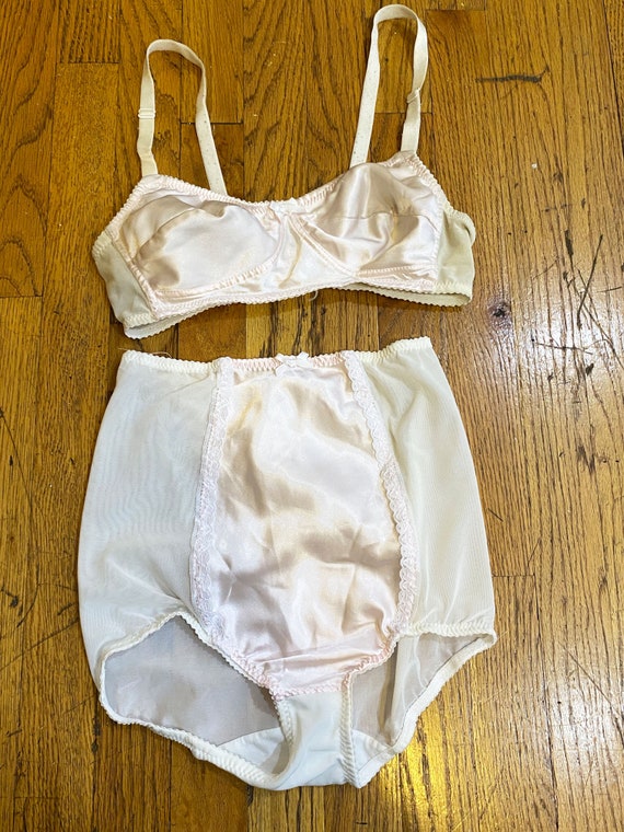 Vintage 1940s 1950s Inspired Lingerie Set - Vixen… - image 2