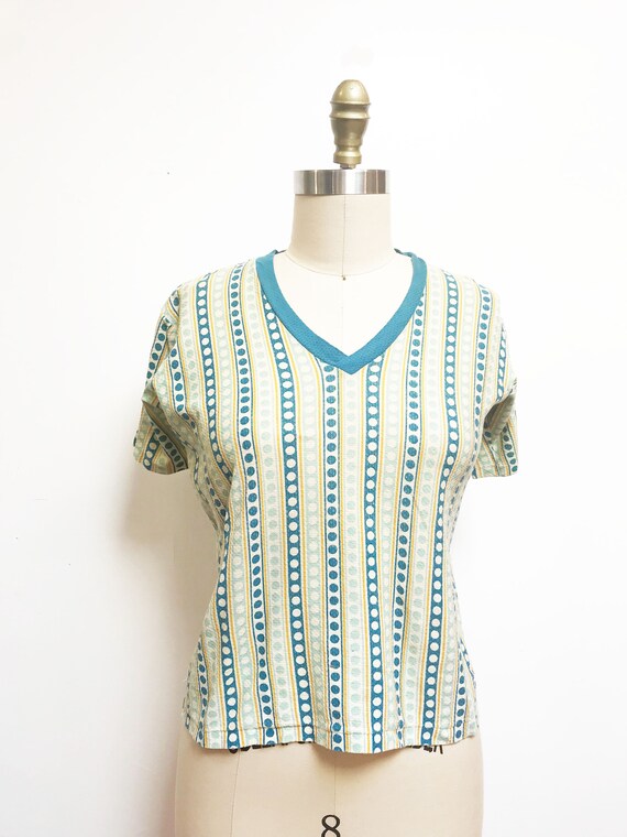 Vintage Rare 1960s 1950s T-shirt - Polka Dot V Ne… - image 2