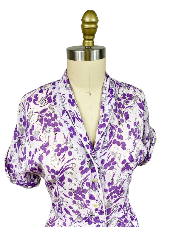 Vintage 1940s Lavender Purple Cold Rayon Dress - … - image 3