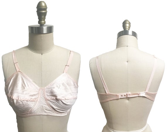 Vintage 1940s Pink Bra - Rayon 32C