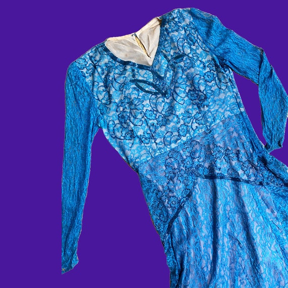 Vintage 1940s Blue Lace Beaded Gown - Long sleeve… - image 7