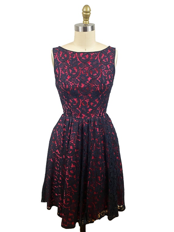 black lace dress with red lining Calf-length floral lace sheath dress with contrasting lining in Black for Women