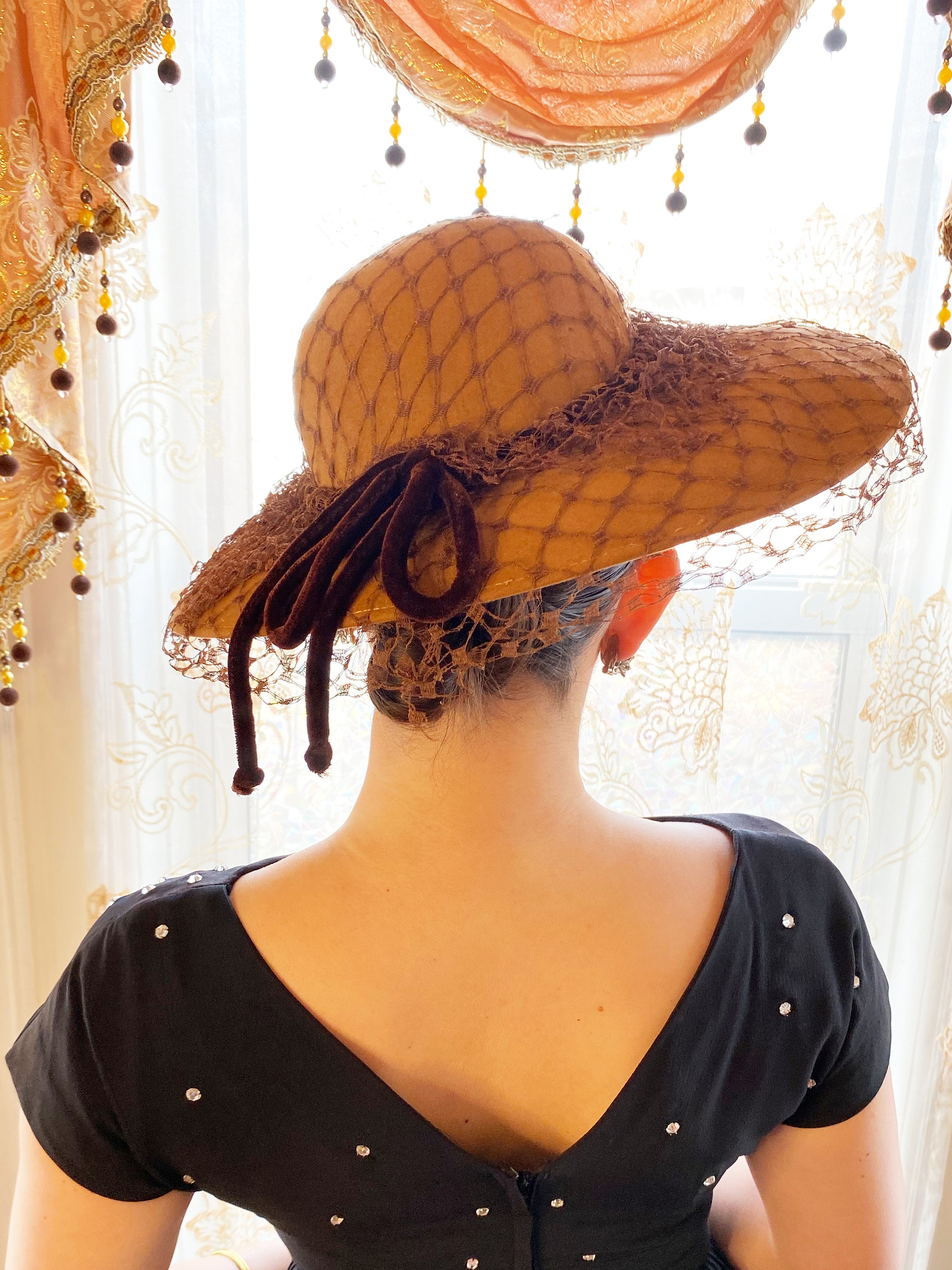 Vintage Worn on Marvelous Mrs Maisel 1950s Brown Veil Wide  display picture 1