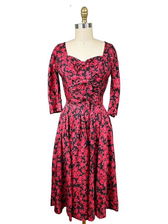 Vintage 1950s Pink Red Flower Print Dress - Long … - image 2