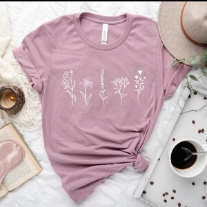 Wild Flowers Shirt, Wildflower Tshirt, Floral Tshirt, Botanical Shirt, Flower Shirt, Nature Lover Shirt, Ladies Shirts, Gift for Women