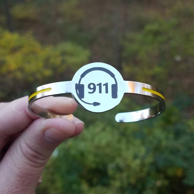 911 Dispatcher Appreciation Notebook: I'm An Emergency Operator Lined