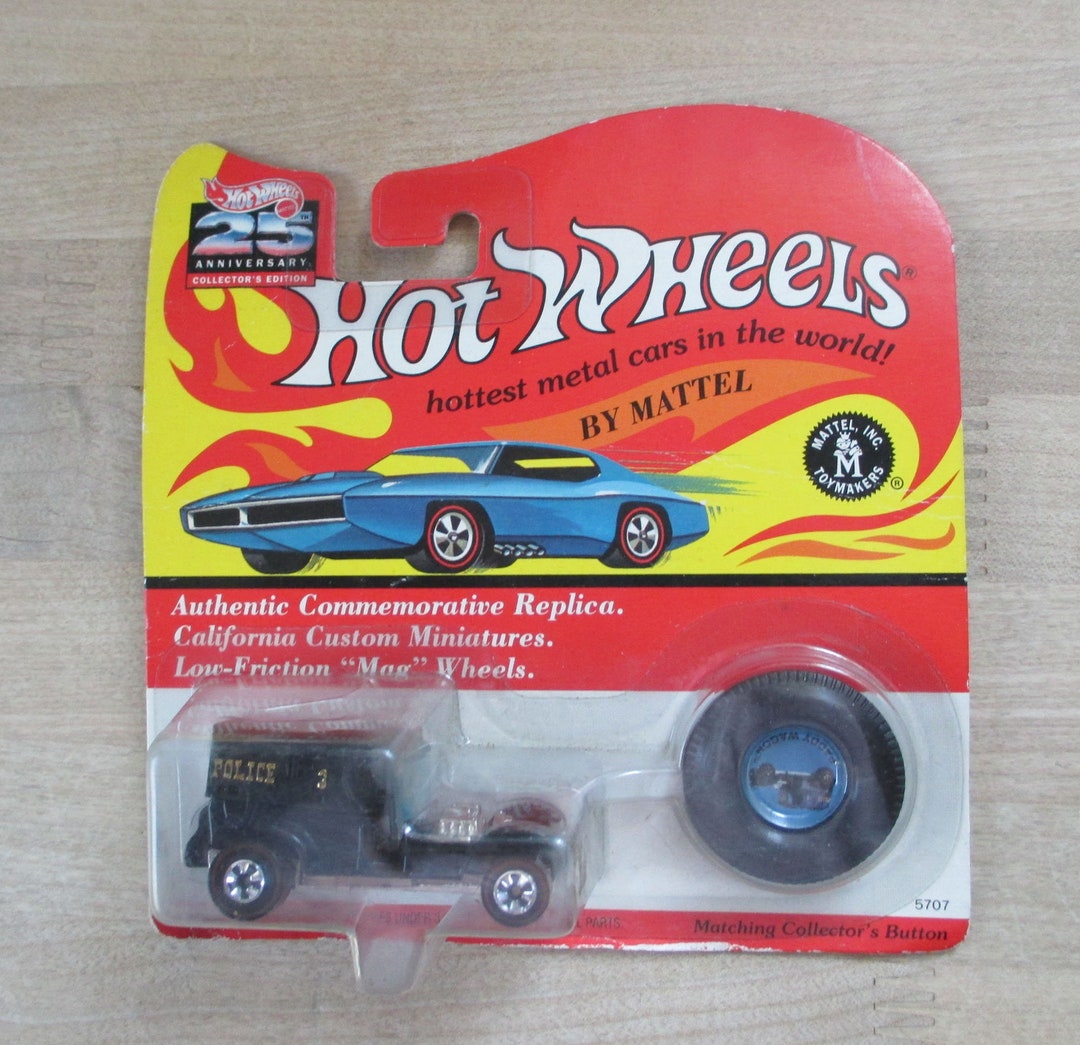 Hot Wheels Paddy Wagon Vintage Collection Series 5707 New in Package