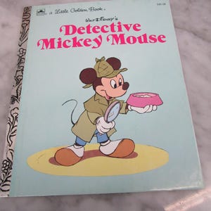 Vintage 1988 - Little Golden Book &quot;Detective Mickey Mouse &quot; - No missing pages or tears - Never Read!   -  Estate find!