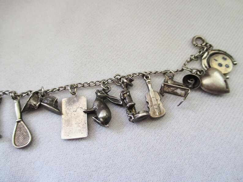 Vintage Sterling SIlver bracelet with 16 charms Awesome Estate find COMBINED SHIPPING image 2