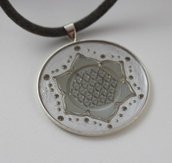 Casual Cord Necklace with Flower of Life in Lotus, Silver Grey Sacred Geometry Positive Energy Spiritual Boho Style Jewelry for Women or Man